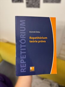 Právnická literatúra - Frontisterion, Právne myslenie… - 3