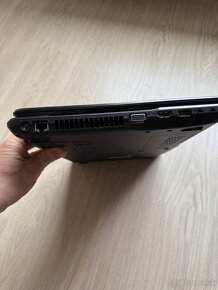 Acer Aspire E1-531 - 3