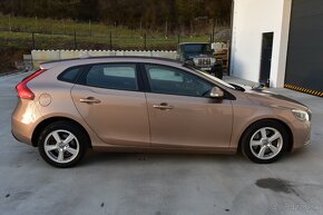 Volvo V40 1.5 benzín, automat - 3