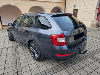 Škoda Octavia Combi 2.0 TDI DSG F1 Ambition DVD Ťažné - 3