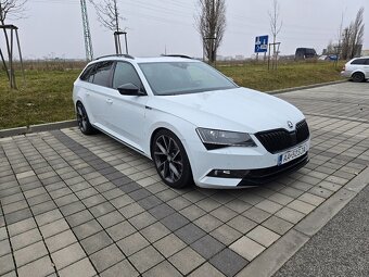 Škoda Superb Combi 2.0 TSI 4x4 Sportline DSG - 3