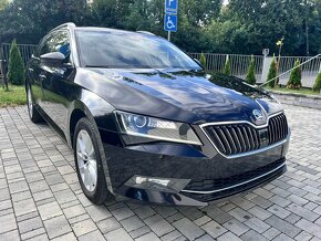 Škoda Superb Combi 2.0 TDI DSG - 3