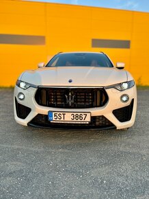 Maserati Levante SQ4 GranSport / V6 / 430 hp / biela - 3