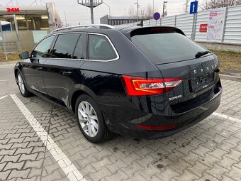 Škoda Superb Combi 1.6 TDI 88KW DSG - 3