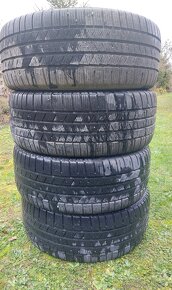 275/45r21 - 3