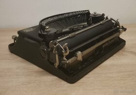 Starožitný písací stroj IMPERIAL The Good Companion z r 1935 - 3