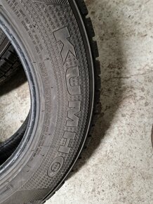 Zimne pneu 215/70 r16 - 3