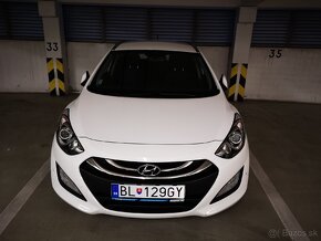 Predám HYUNDAI i30 Kombi Diesel 1.6 CRDi VGT Style 94 kW - 3