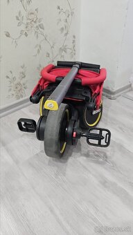 Doona Liki Trike S5 - detská trojkolka, červená - 3