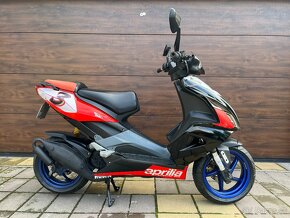 Aprilia sr 50 - 3