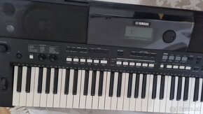 Yamaha PSR E433 - 3