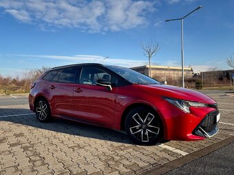 Toyota Corolla Touring GR Sport 1.8 A/T | 2021, 1. Majiteľ - 3