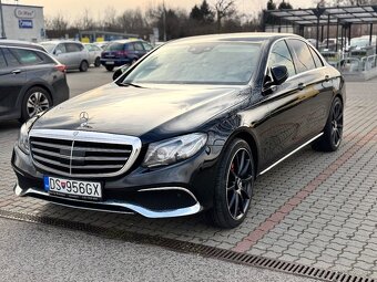 Mercedes E class w213 E220d - 3