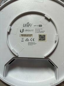 Ubiquiti - UniFi UAP AC PRO 2,4ghz + 5ghz + poe adapter - 3