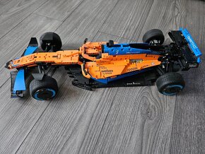 Lego Technic Formula McLaren 42141 - 3