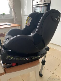 Autosedačka Britax Römer Dualfix 0-18kg - 3