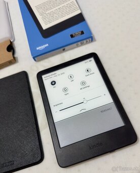 Amazon Kindle (11. gen., 2022, 16GB, bez reklamy) - 3