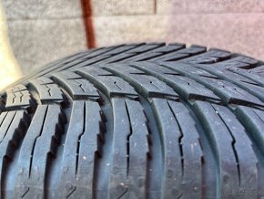 Zimné pneu Nokian 225/55R17 s diskami BMW 5x120 - 3