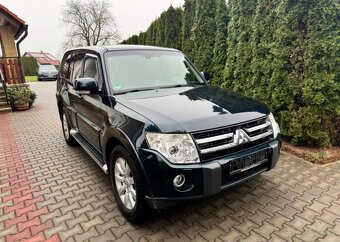 Mitsubishi Pajero 3,2DI-D serviska ,7 Míst 4x4 nafta manuál - 3