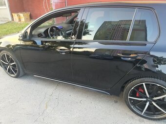 Predám VW GOLF6 GTI 2.0TSI (2011) - 3