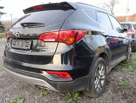 Hyundai SantaFe 2016 2,2CRDI Premium 4x4 AUTOMAT-plná výbava - 3