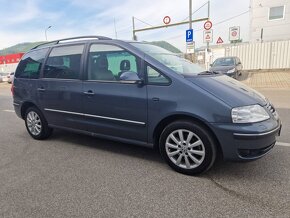 Predám Volkswagen Sharan 1.9 TDI 85 KW Sportline r.v.2008 - 3