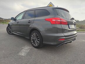 Ford Focus 1.5 EcoBoost ST line - 3