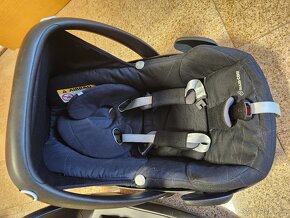 Maxi Cosi Pebble Vajicko a Isofix Stanica 2Way Fix - 3