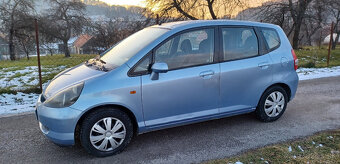 Predám ,,,, Honda Jazz 1.2i 57kw  ,,,, - 3