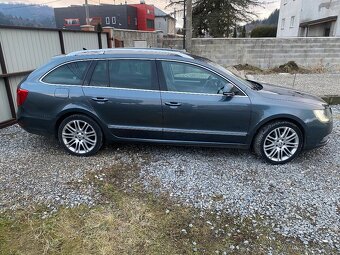 Škoda Superb Combi 4x4 DSG Webasto,Bi-Xenon - 3