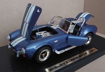 Shelby Cobra 427 S/C 1964 - 1:18 - 3