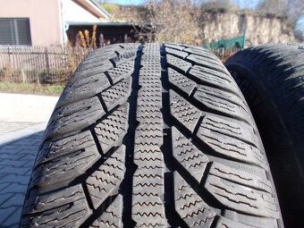 Pneumatiky Semperit 215/65R16 zimné 2ks - 3