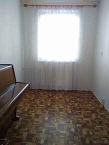 Prenájom 3-izbového bytu v Zlatých Moravciach - 3