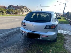 Mazda 3 1.6D 80Kw R.V 2008 - 3