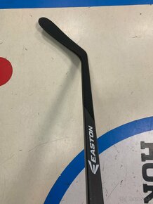 UPLNE NOVA PROFI HOKEJKA EASTON V9 ELITE LAVA 85F E3 - 3