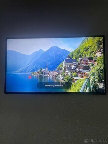 Predám LCD SMART TV LG 43UJ6307 4K UHD spolu s Držiakom. - 3