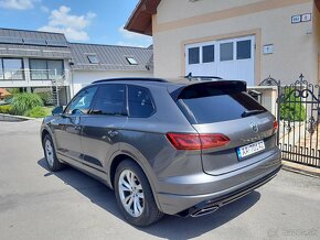 Predám VW Touareg 3.0 TDI 170kw R Line/Black Line - 3