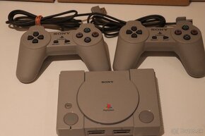 PlayStation Classic - Výročná retro konzola s 20 hrami - 3