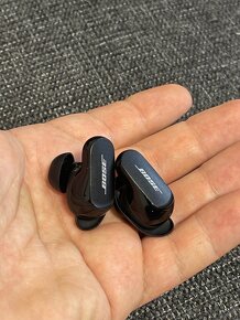 BOSE QuietComfort Ultra Earbuds black - 3