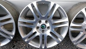 Predam orginal Skoda Themisto elektrony 5x112 r18 et46 J7,5 - 3