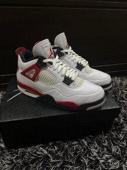 Nike Jordan 4 Red Cement - 3