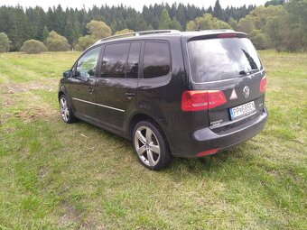 VW Touran 2.0TDI DSG - 3