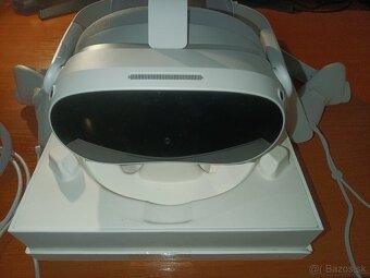 Kompletný VR headset Pico 4 - 3