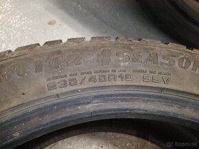 2x zimne pneu goodyear 235/45 r19 - 3