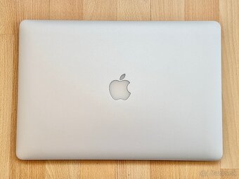 MacBook Pro 15" i7-2.6GHz,4j/16GB/256GB, BATÉRIA 6 hod. - 3