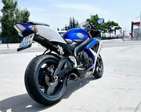 Suzuki GSX-R 600 - 3