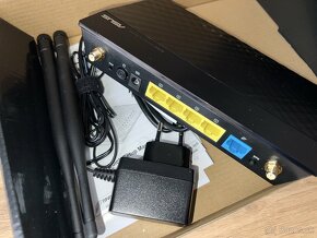 Router Asus RT-N12 - 3