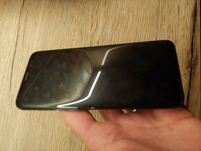 Samsung Galaxy S8 black 4GB / 64GB 4G (SM-G950F) - 3