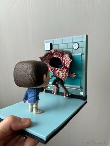 Funko POP Stranger things 2- Pack Eleven & Demogorgon - 3