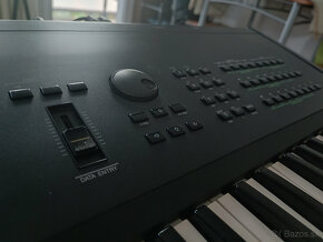 Yamaha SY77 - 3